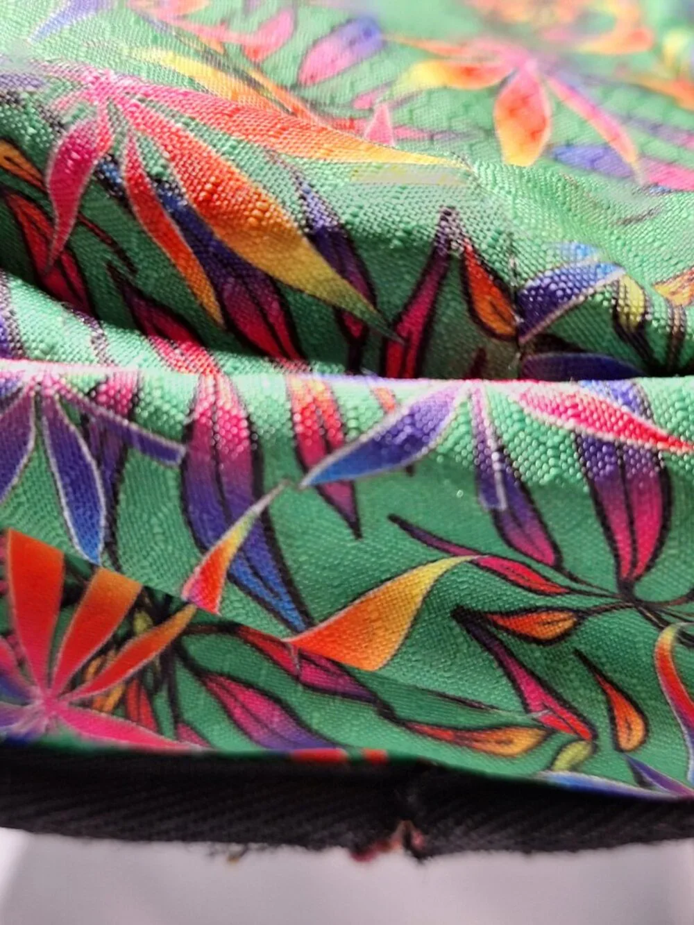 Vibedration Hydration Backpack w/o bladder, GreenTropical Floral, Used